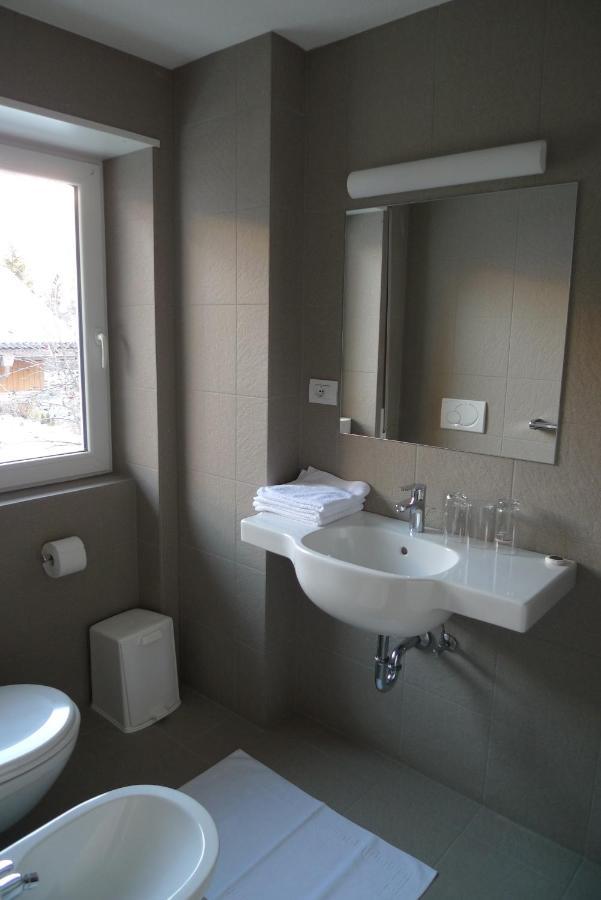 Hotel Stifter Лутаґо Екстер'єр фото